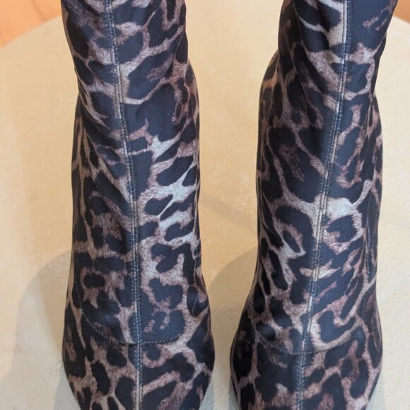 Black Suede Studio leopard print stretch ankle boots - Picture 5 of 5